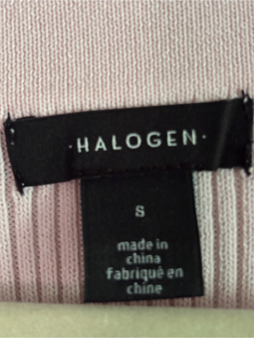 Halogen Light Pink Ribbed V-Neck Button Cardigan - Picture 2 of 5